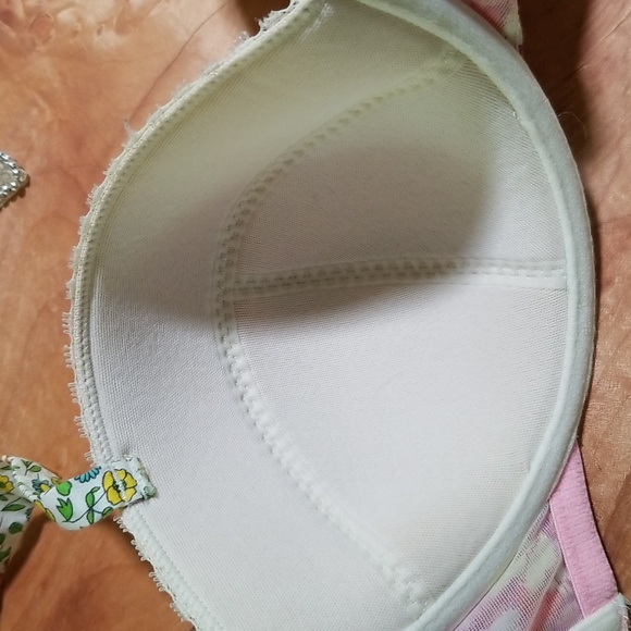 Pretty floral balconette bra 38C - Picture 9 of 10